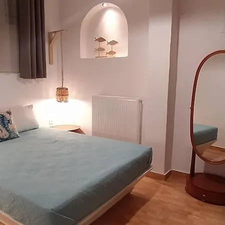Apartment White In Naxos Town